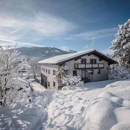 Appartementhaus Winter ราดชตัดท์ ภายนอก รูปภาพ