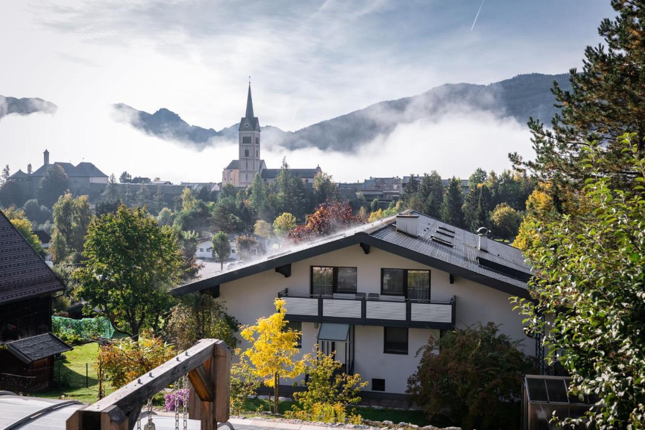 Appartementhaus Winter ราดชตัดท์ ภายนอก รูปภาพ
