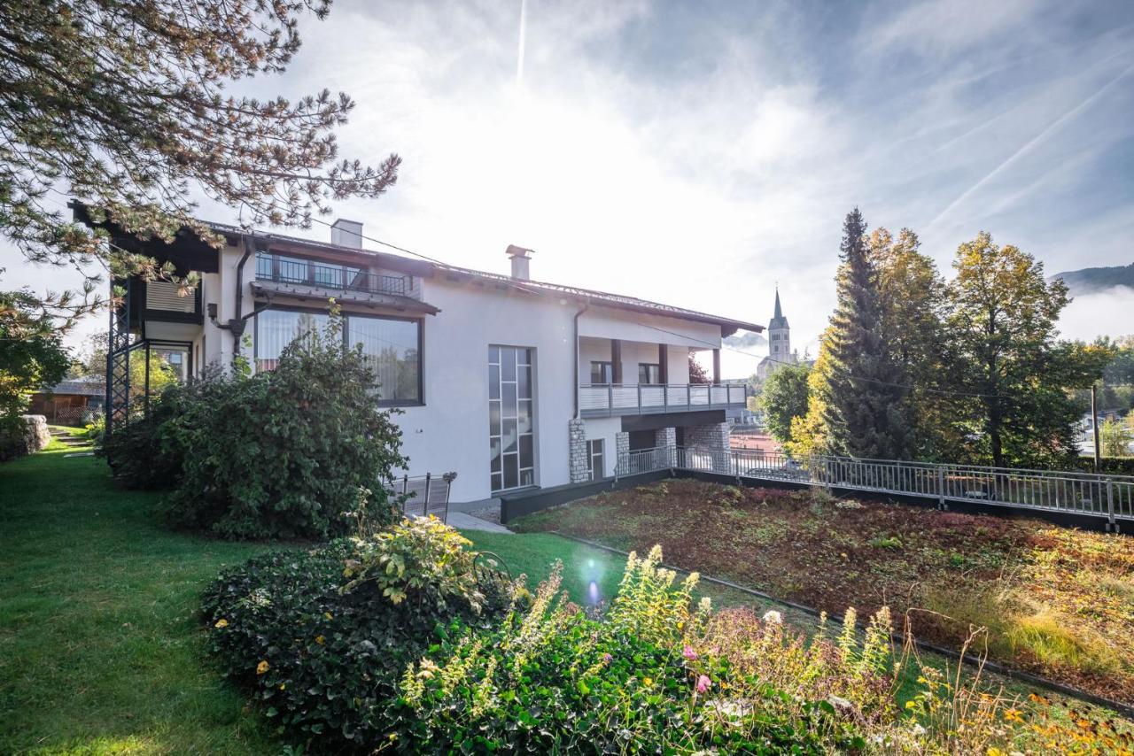 Appartementhaus Winter ราดชตัดท์ ภายนอก รูปภาพ